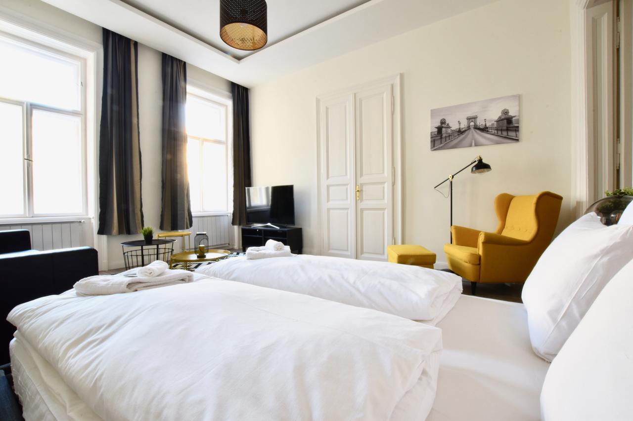 Standard Apartment By Hi5 - Dessewffy 39 Budapest Eksteriør bilde
